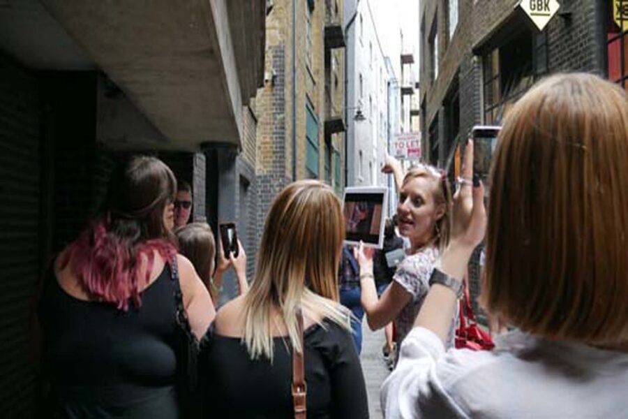 London: Bridget Jones 2–Hour Walking Tour - Who This Tour Fits Best (and Who Might Skip It)