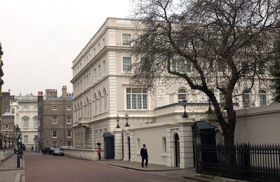 London: Buckingham Palace & Changing of the Guard Experience - Key things to know before you go