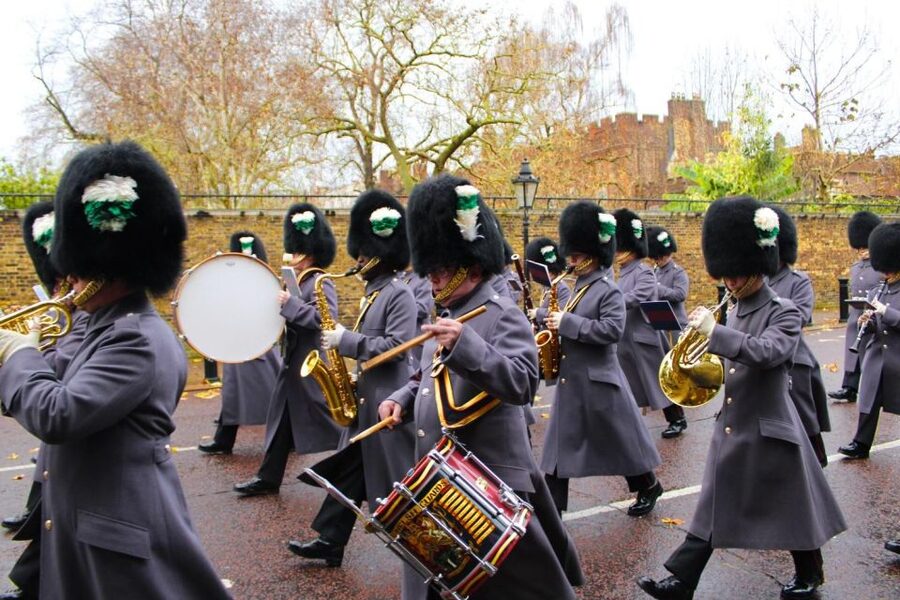 London: Buckingham Palace & Changing of the Guard Experience - Price and value: why $26 can make sense