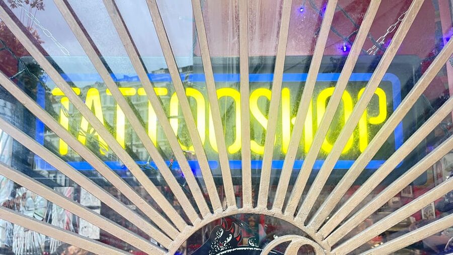 London: Camden Town Amy Winehouse Tour - What to bring, what rules to follow, and what to expect on the ground