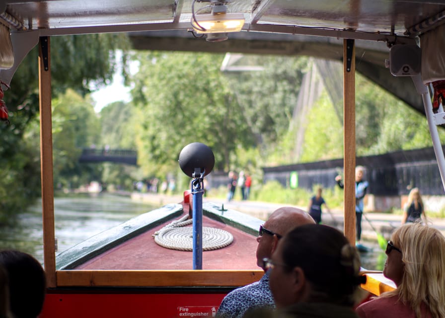 London: Canal Boat Ride on Camden Lock - The Boat Ride Pace: How the 90 Minutes Actually Feels