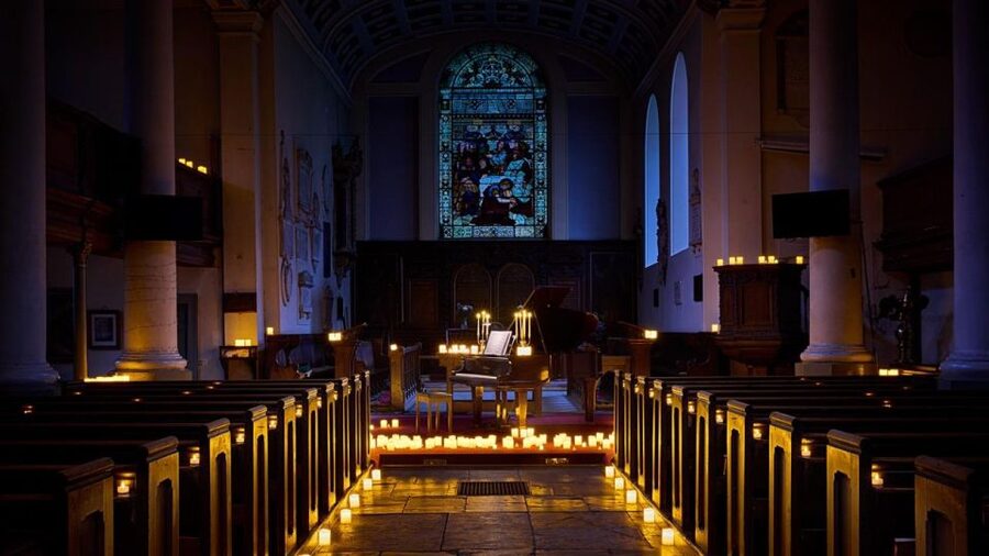 London: Candlelight Concert Ticket - Accessibility and Comfort: Step-Free Entry and House Rules You Should Know