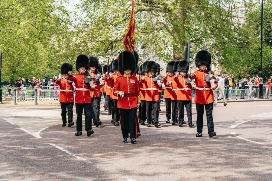London: Changing of the Guard Tour by Buckingham Palace - Price and value: what $18 buys, plus smart upgrades