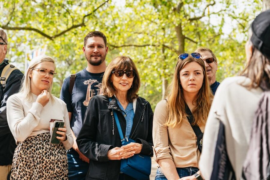 London: Changing of the Guard Tour by Buckingham Palace - What can change on the day (and how to handle it)