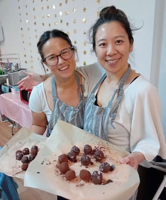 London: Chocolate Truffle-Making Workshop - What You Learn: Ganache Centers, Spheres, and the Final Dusting