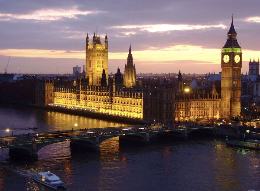 London: Christmas Eve City Tour with Dinner & Midnight Mass - The $172 Price: Value or Just Pretty Packaging?
