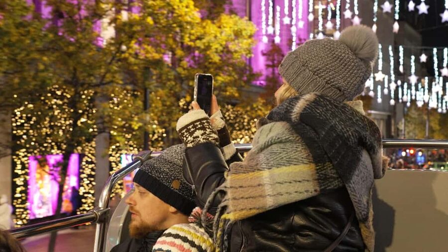 London: Christmas Lights Bus Tour With Live Guide - Getting on at London Eye, Victoria, or Green Park: Start Points That Shape the Route