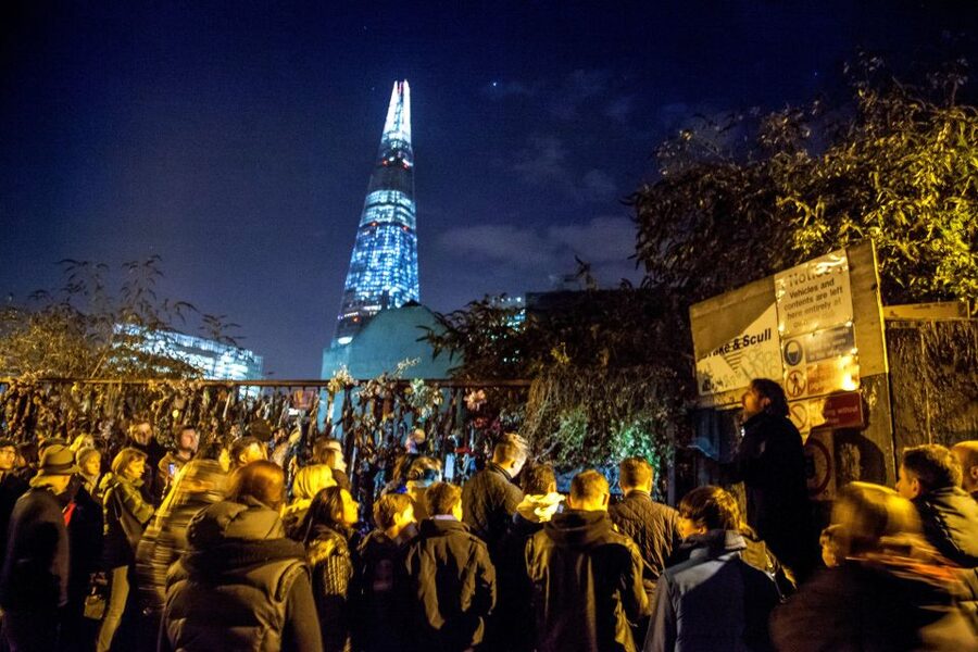 London: Comedy Horror Ghost Tour on a Bus - How scary it really is, especially if you are bringing kids
