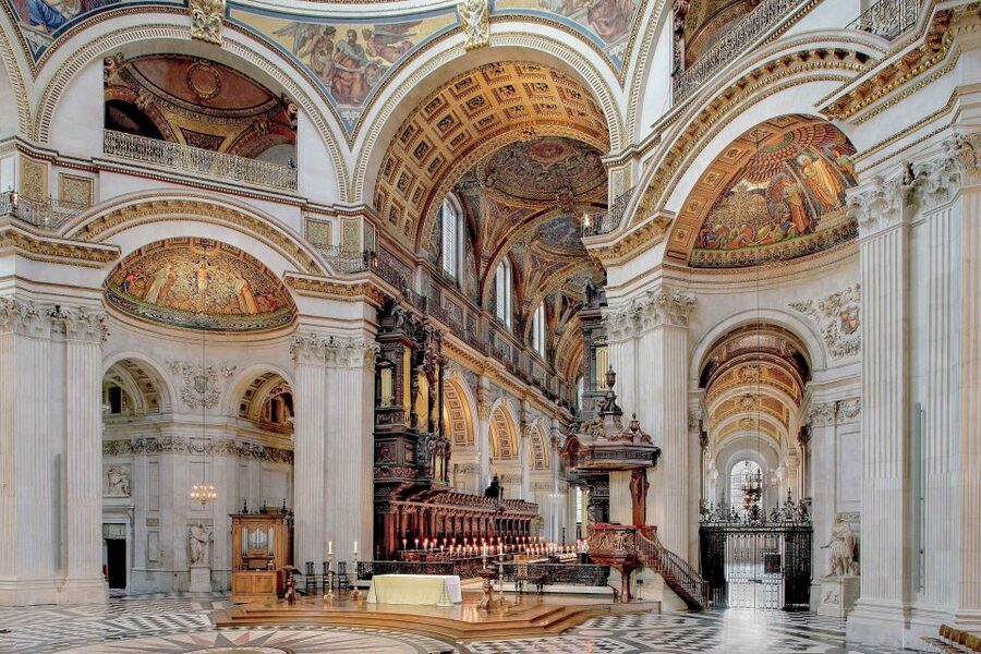 London: Crown Jewels Tour with River Cruise - A 4-hour London combo: St. Paul’s, Tower of London, Crown Jewels, Thames