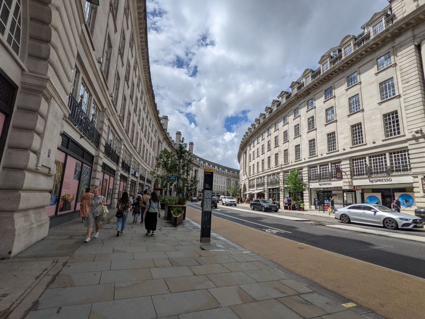 London: Custom Private Tour by Car - Price and value for up to 3 people