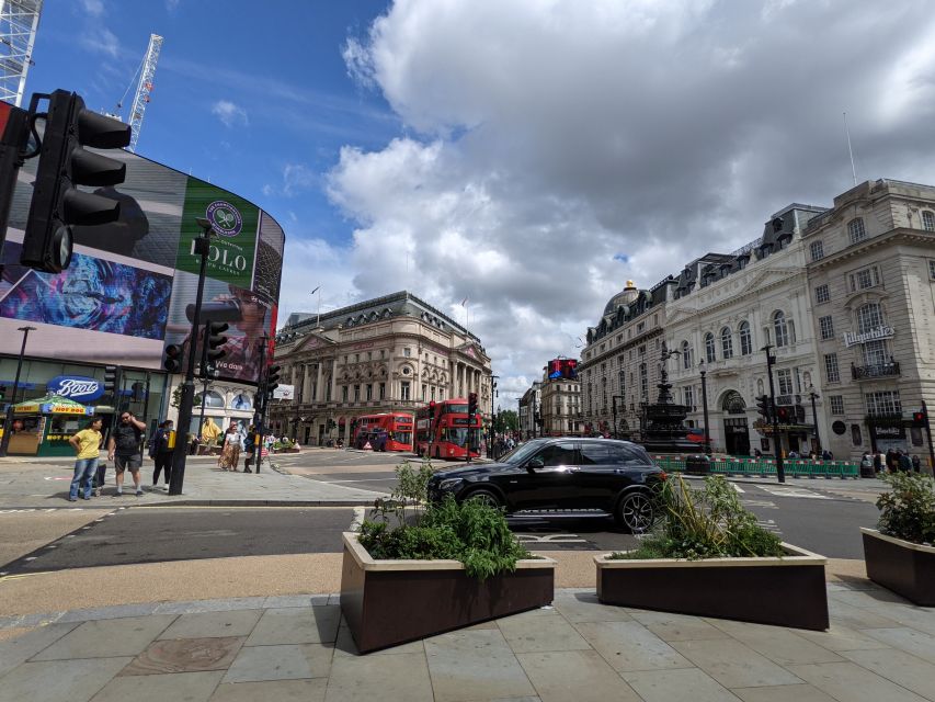 London: Custom Private Tour by Car - Driver style: local help without the official guide vibe