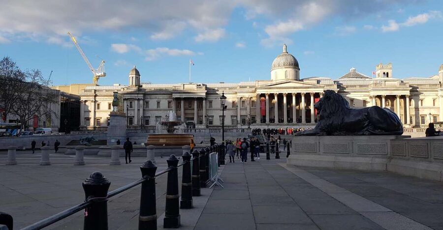 London: Custom Private Tour by Car - Heathrow or hotel pickup: the real time saver