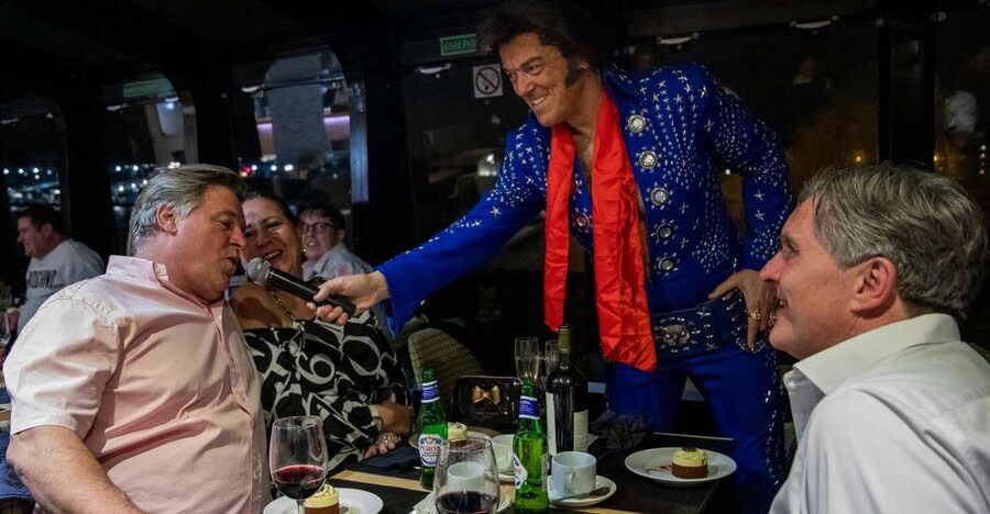 London: Dinner Cruise with Elvis Tribute on the Thames River - What to watch for on the boat