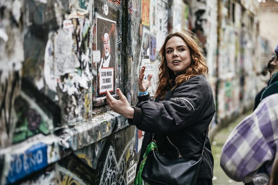 London: East End Street Art Tour and Spray Painting Workshop - Should You Book This East End Street Art Tour?