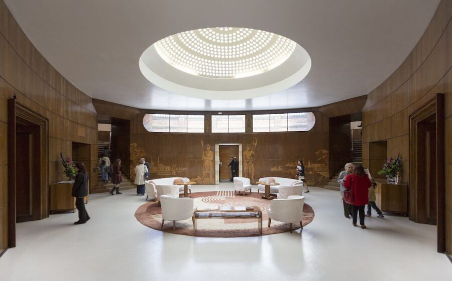 London: Entry Ticket to Eltham Palace and Gardens - The Minstrels’ Gallery: A View That Changes How You See the Great Hall
