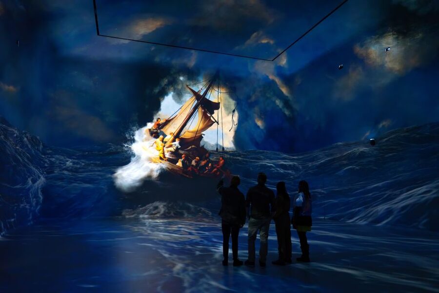 London: Entry Ticket to Frameless Immersive Art Experience - What to bring, what not to, and the café and shop reality