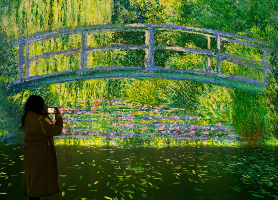 London: Entry Ticket to Frameless Immersive Art Experience - The 2-hour route: four galleries, looping shows, and flexible pacing
