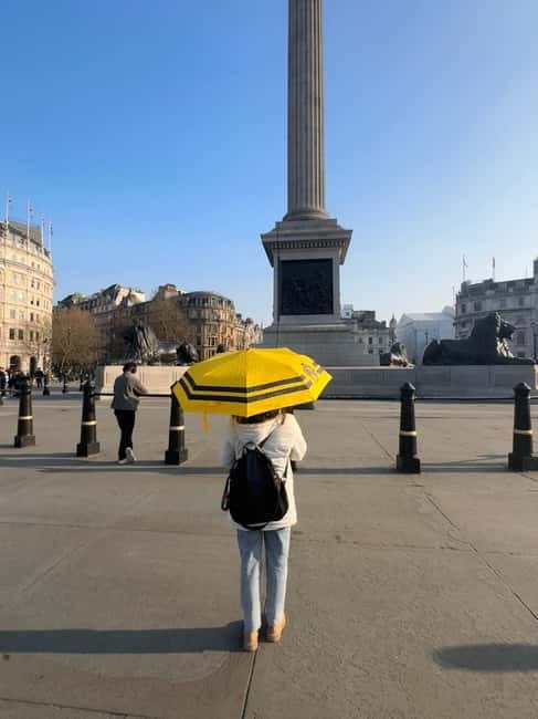 London: Essential tour and changing of the guard (group or private) - Spanish Guidance and How It Changes the Walk