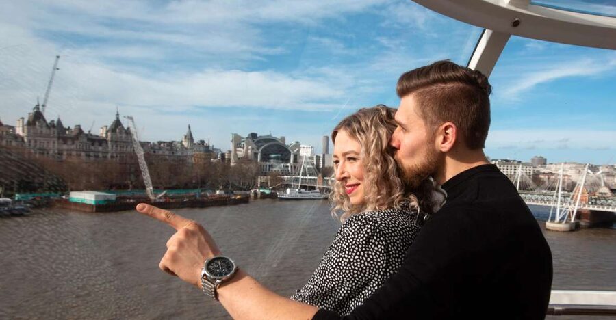 London Eye Private Capsule Experience for Couples or Groups - Key things to know before you go