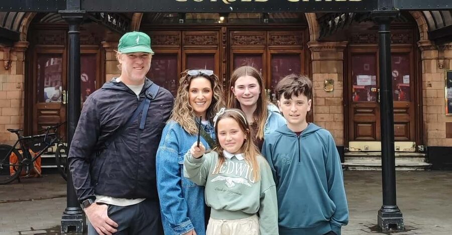 London: Family Harry Potter Movie Locations Tour (Private) - Platform 9¾ photos: beat the line, or pay with patience