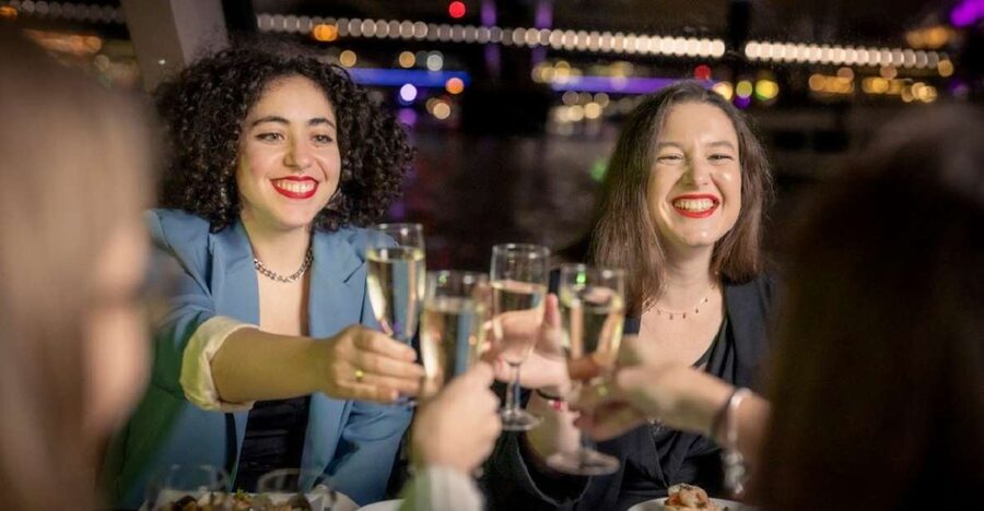London: Festive New Year’s Eve 4-Course Dinner Cruise - What You’ll Love Most