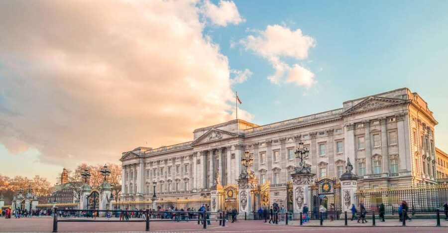 London: Full-Day London Bus Tour - Who this London bus tour suits best