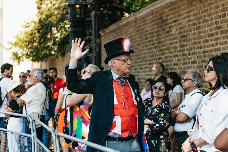 London: Full Day Tower, St. Paul's, Cruise & Eye Experience - The Tower of London: fortress, power, and Crown Jewels time