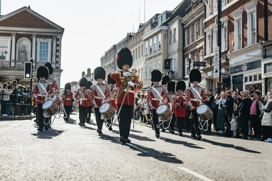 London: Full-Day Windsor, Stonehenge, and Oxford Tour - Value for $120: what you are paying for, and what you get