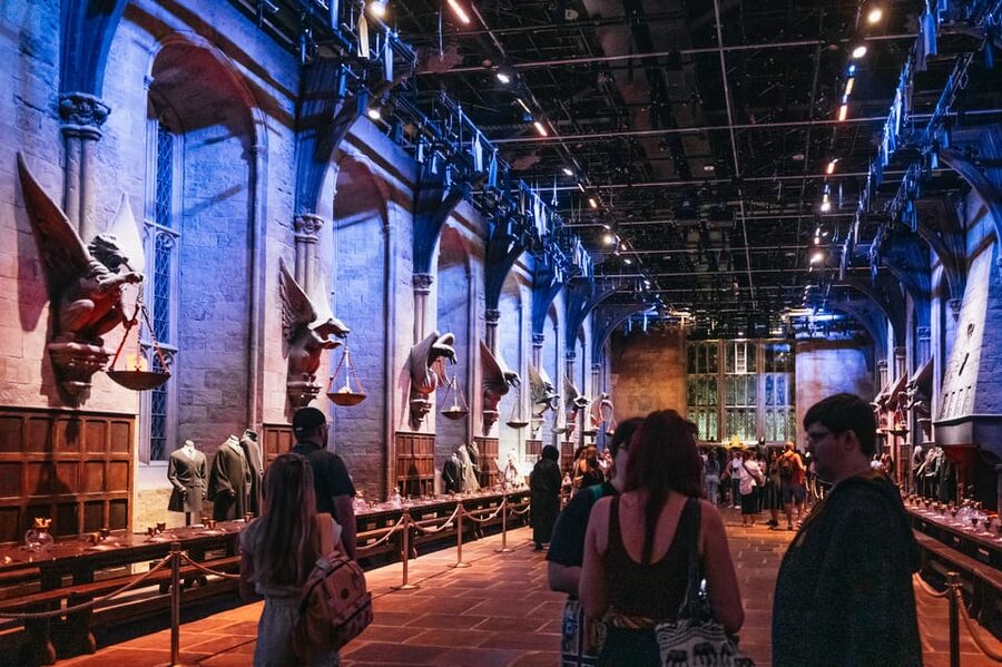 London: Fully-Guided Making of Harry Potter Tour - More sets that cover the films properly: Gryffindor, Potions, Hagrid, Umbridge