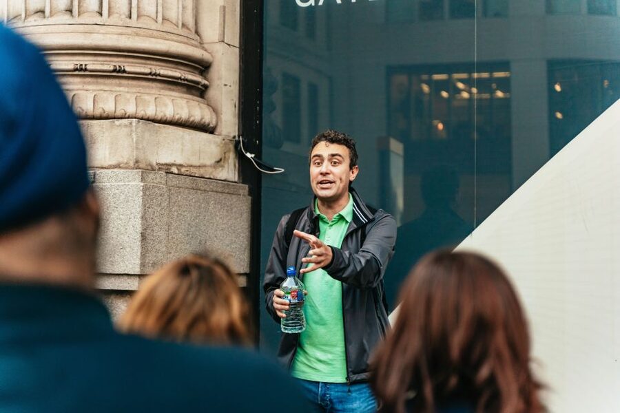 London: Ghastly Ghosts 2-Hour Walking Tour - Key Things You Will Notice on This Tour