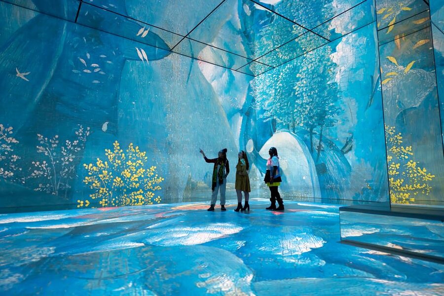 London: Go City Explorer Pass® - Tickets for 2-7 Attractions - Tower of London and Tower Bridge: the classic riverfront combo