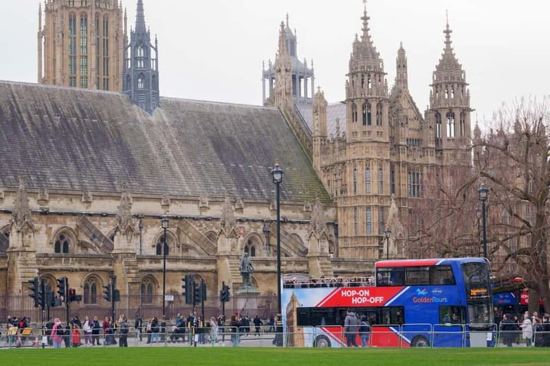 London: Golden Tours Gray Line Hop-on Hop-off Bus Tour - The stop-by-stop ride: what to do at each major area