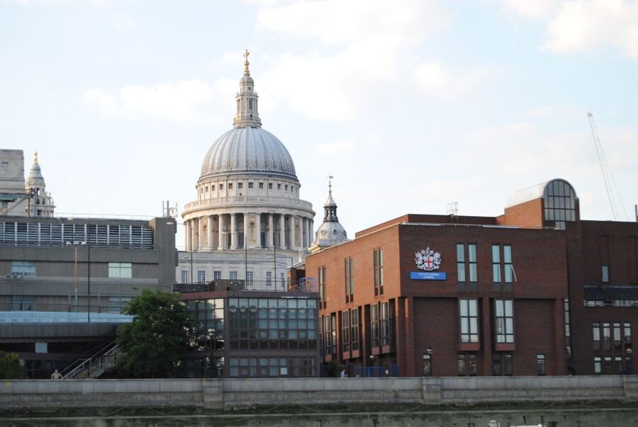 London Half-Day Private Chauffeur Driven Tour - Tower of London: The Crown Jewels Anchor