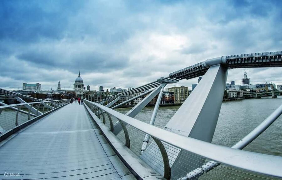 London: Harry Potter Filming Locations Sightseeing Tour - Starting at Leadenhall Market, where Diagon Alley begins