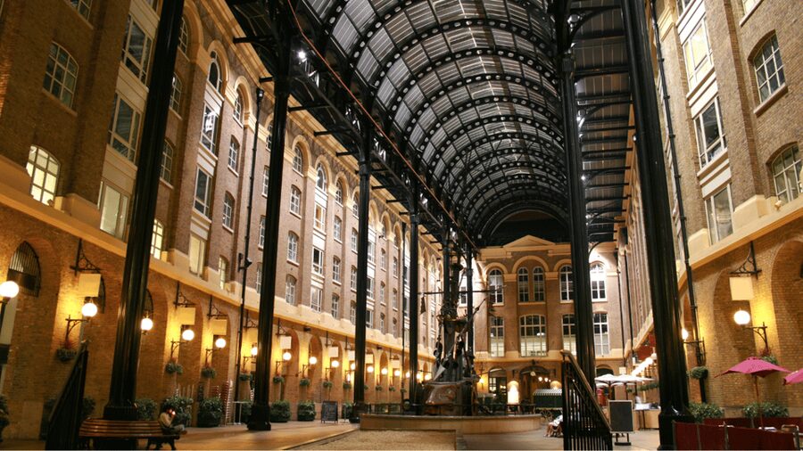 London: Harry Potter Movie Location Tour with an APP - Price and value: $12 is only good if the app works for you