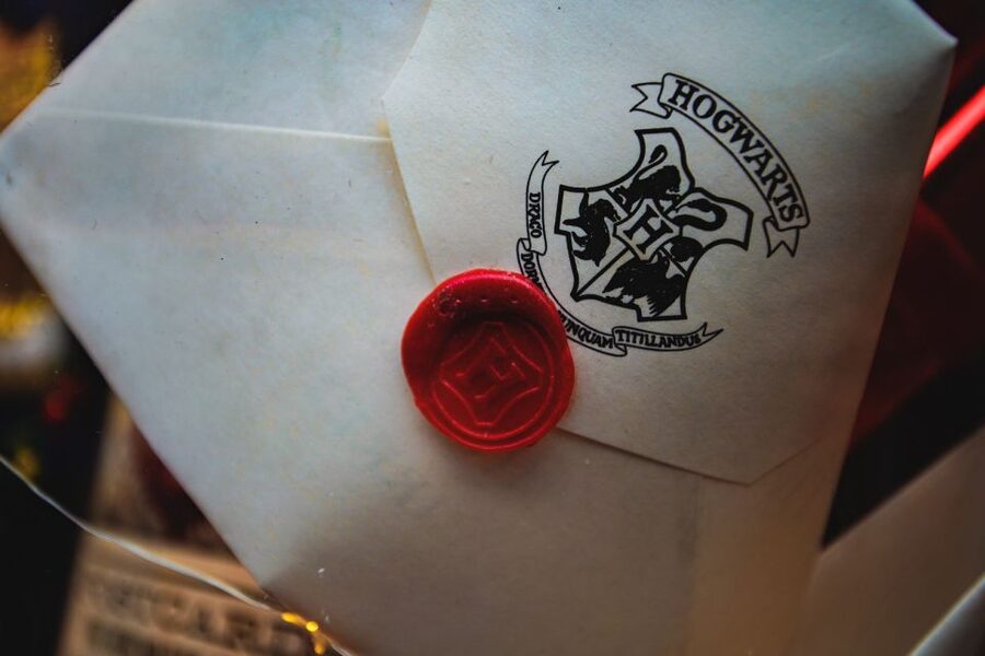 London: Harry Potter Movies Walking Tour (Kids Go Free) - House of Spells: the best shop stop, if you plan how you shop