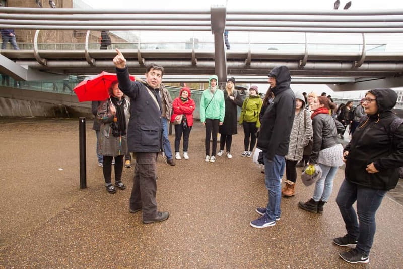 London: Harry Potter Small Group Walking Tour - The short Tube connection and why you need an Oyster Card