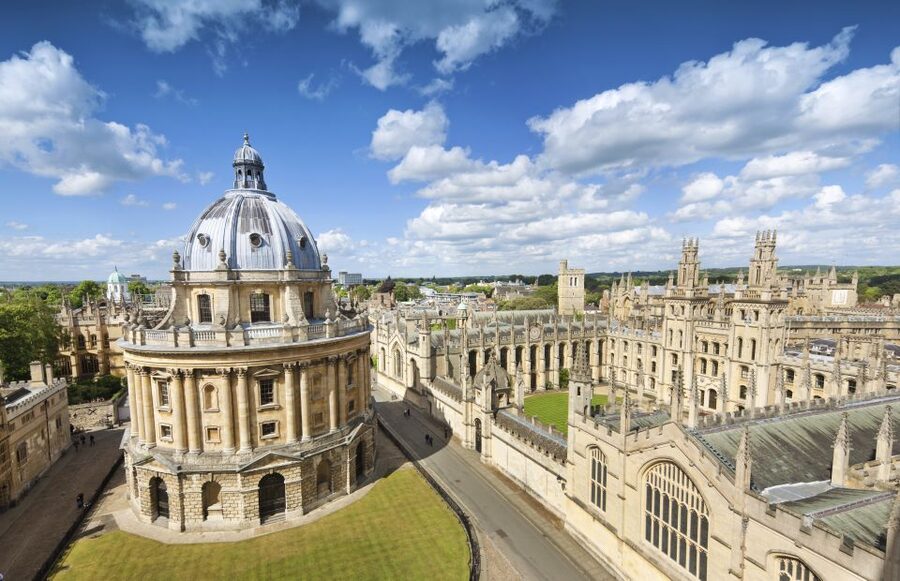 London: Harry Potter Studio Tour and Oxford Day Trip - From Gloucester Road to Oxford: coach comfort and an easy start