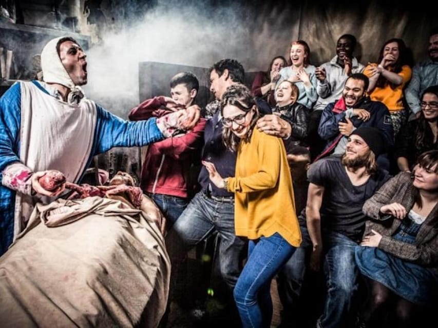 London: Harry Potter Tour & The London Dungeons Tour - From Platform 9 3/4 to Backstreet Film Magic