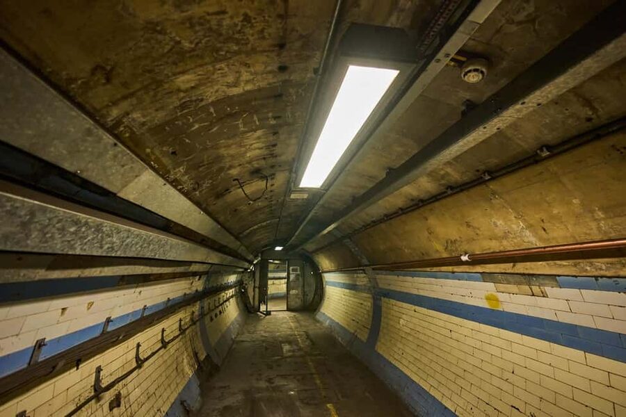 London: Hidden Tube Tour - Green Park Station - Green Park expansion in the 1960s and 1970s: Victoria and Jubilee line growth