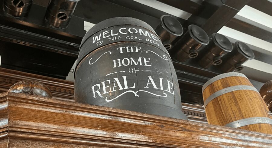 London: Historic London Pub Walking Tour - Where you meet, how the tour starts, and what to bring
