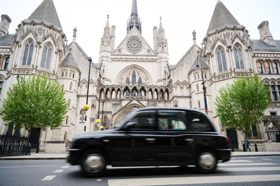 London: Historic Pubs, British Ales & Classic Dishes - Is this pub tour right for you?