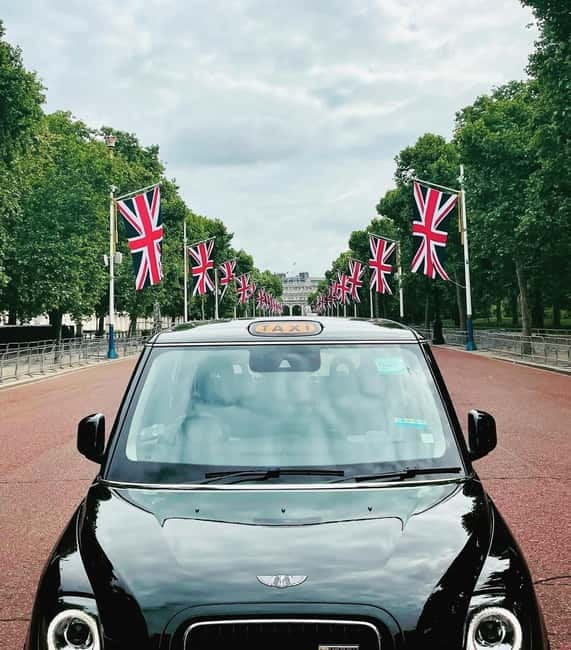 London: Iconic London Taxi Tour - Private 3 hour tour - Key things that make this taxi tour worth your time
