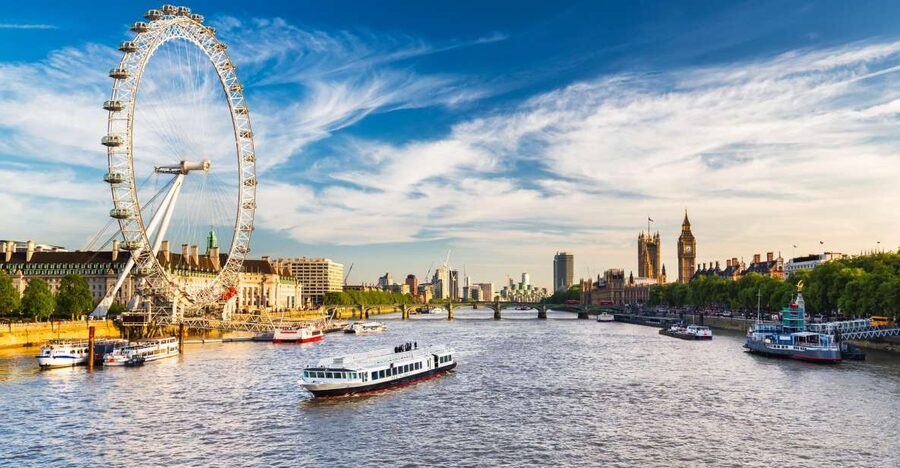 London in One Day Tour with River Cruise - Buckingham Palace Changing of the Guard, and the Horse Guards Backup