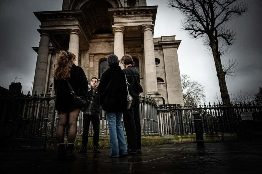 London: Jack the Ripper Night Walking Tour in Whitechapel - Why this Whitechapel night tour feels different