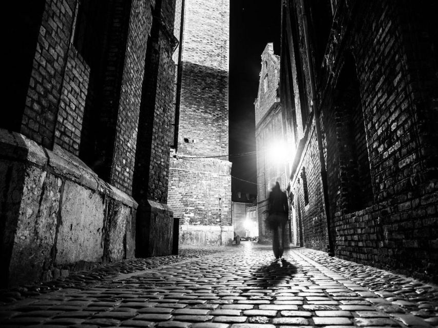 London: Jack the Ripper Small Group Tour - Whitechapel Road and Spitalfields Market: the route that tells the story