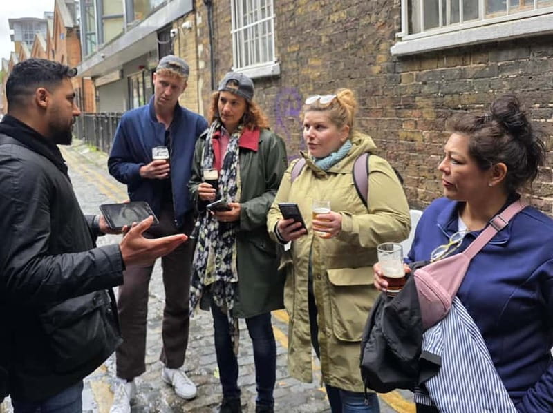 London: Jack the Ripper Tour with Historic Pub Stops - Frying Pan Alley: why a short pass can feel like a big deal