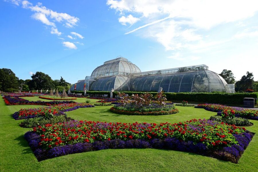 London: Kew Gardens Admission Ticket - Getting to Kew Gardens from Central London, with Victoria Gate as your anchor