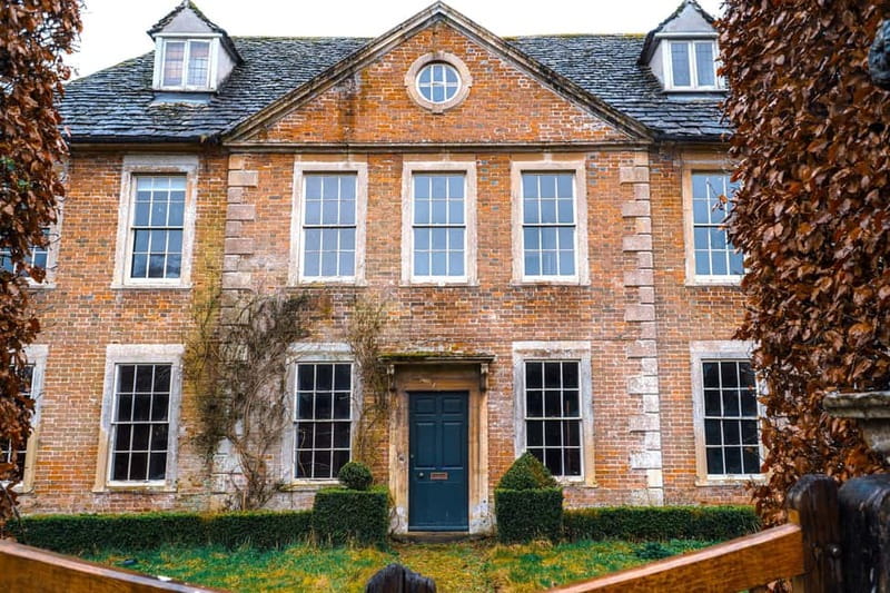 London: Lacock & The Cotswolds Harry Potter Small Group Tour - The Cotswolds Drive Time: Comfort, Views, and Where to Sit