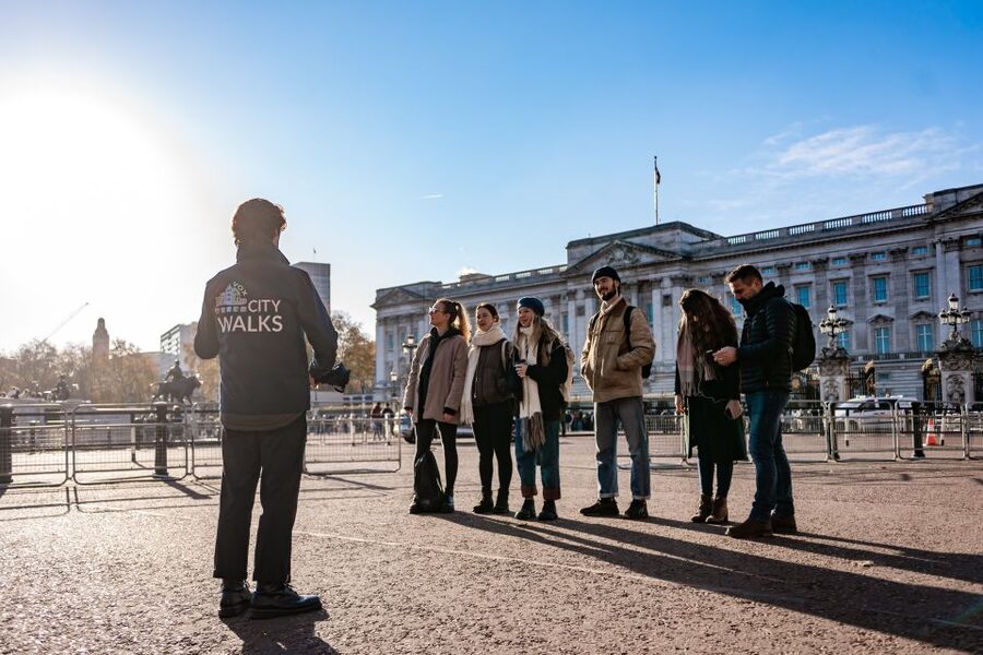London: Landmarks Walking Tour & Harry Potter Walking Tour - Key things to know before you go